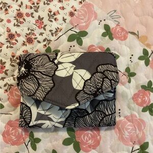 Vera Bradley Floral Gray Women's Bag